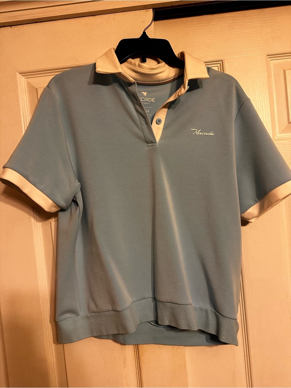 Short Sleeve golf Polo Shirt in Light Blue